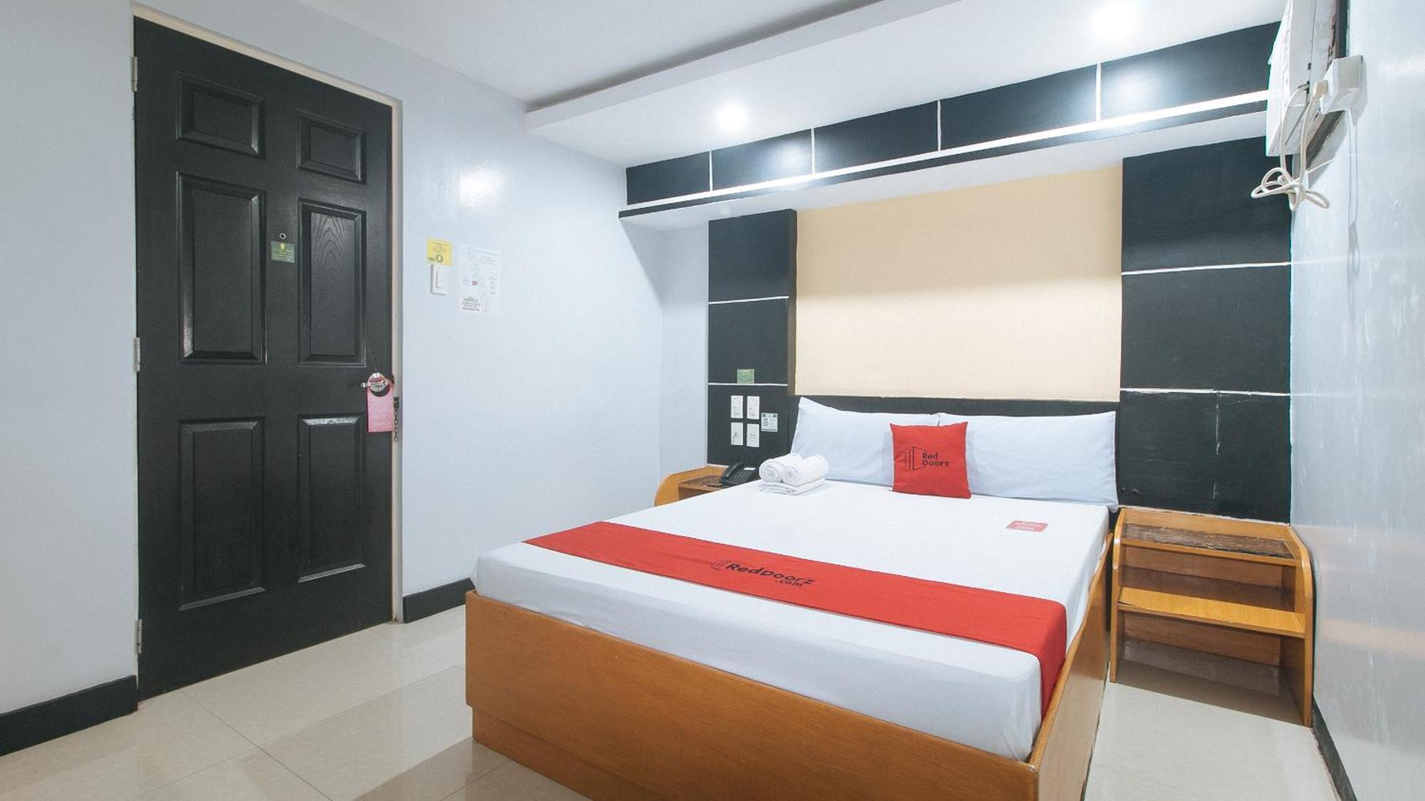 Reddoorz At Ranchotel Alabang Muntinlupa City Kültér fotó