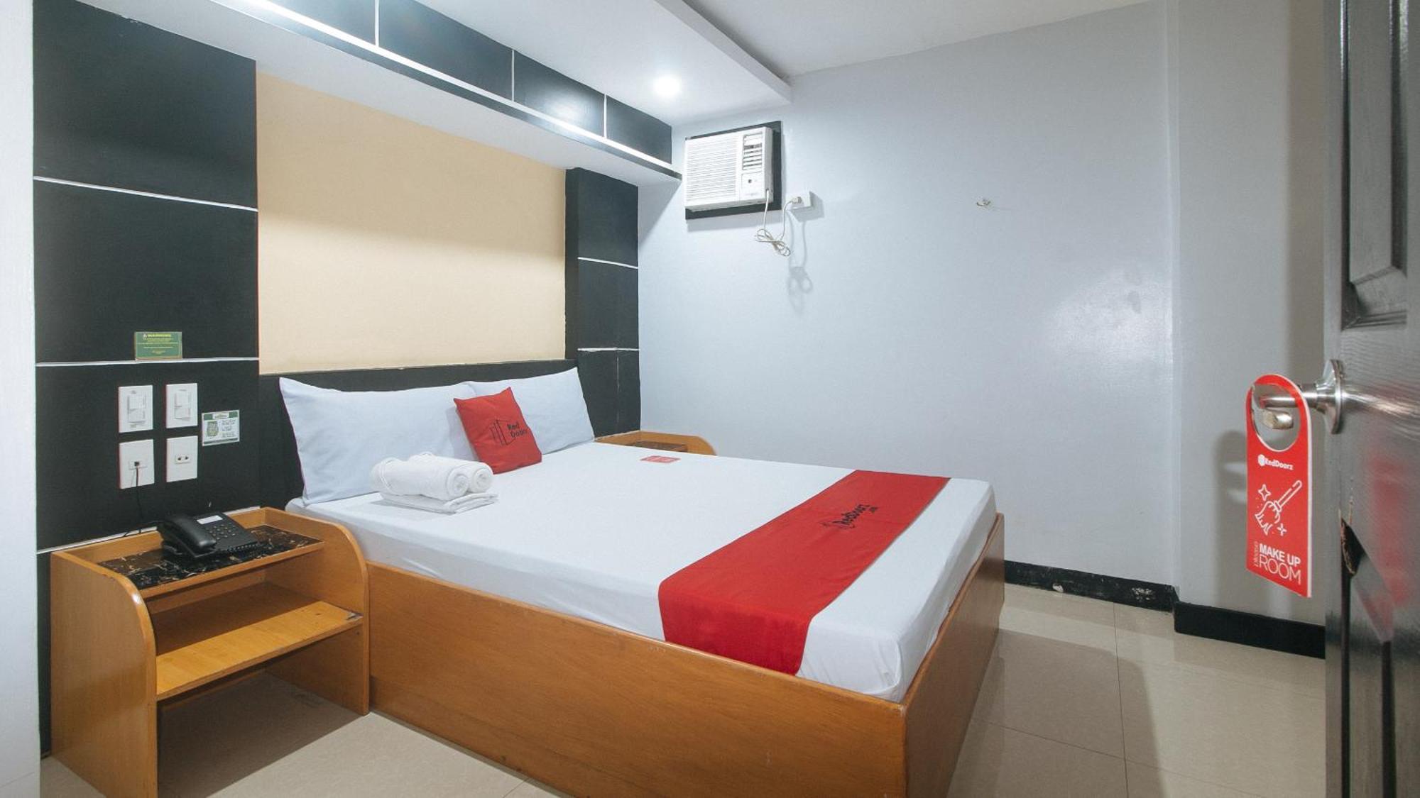Reddoorz At Ranchotel Alabang Muntinlupa City Kültér fotó